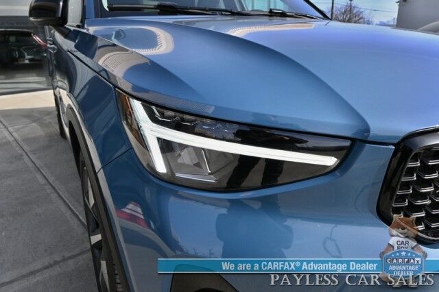 2024 Volvo XC40 Core / Dark Theme / AWD / Power & Heated Leather Seats / Panoramic Sunroof / Navigation / Apple CarPlay & Android Auto / Backup Camera / Lane Departure & Blind Spot Alert / Keyless Entry & Start / 30 MPG / 1-Owner Anchorage AK