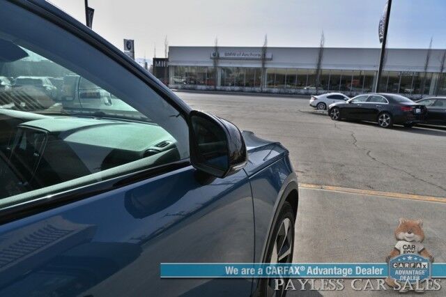 2024 Volvo XC40 Core / Dark Theme / AWD / Power & Heated Leather Seats / Panoramic Sunroof / Navigation / Apple CarPlay & Android Auto / Backup Camera / Lane Departure & Blind Spot Alert / Keyless Entry & Start / 30 MPG / 1-Owner Anchorage AK