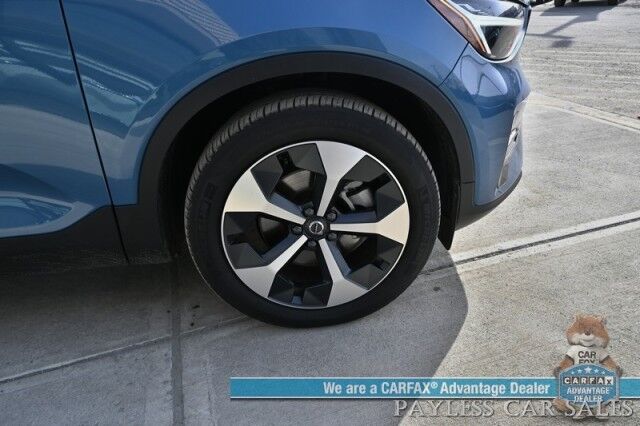 2024 Volvo XC40 Core / Dark Theme / AWD / Power & Heated Leather Seats / Panoramic Sunroof / Navigation / Apple CarPlay & Android Auto / Backup Camera / Lane Departure & Blind Spot Alert / Keyless Entry & Start / 30 MPG / 1-Owner Anchorage AK