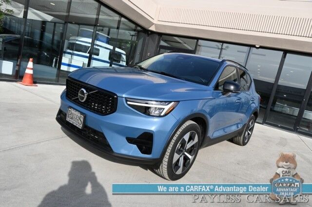 2024 Volvo XC40 Core / Dark Theme / AWD / Power & Heated Leather Seats / Panoramic Sunroof / Navigation / Apple CarPlay & Android Auto / Backup Camera / Lane Departure & Blind Spot Alert / Keyless Entry & Start / 30 MPG / 1-Owner Anchorage AK