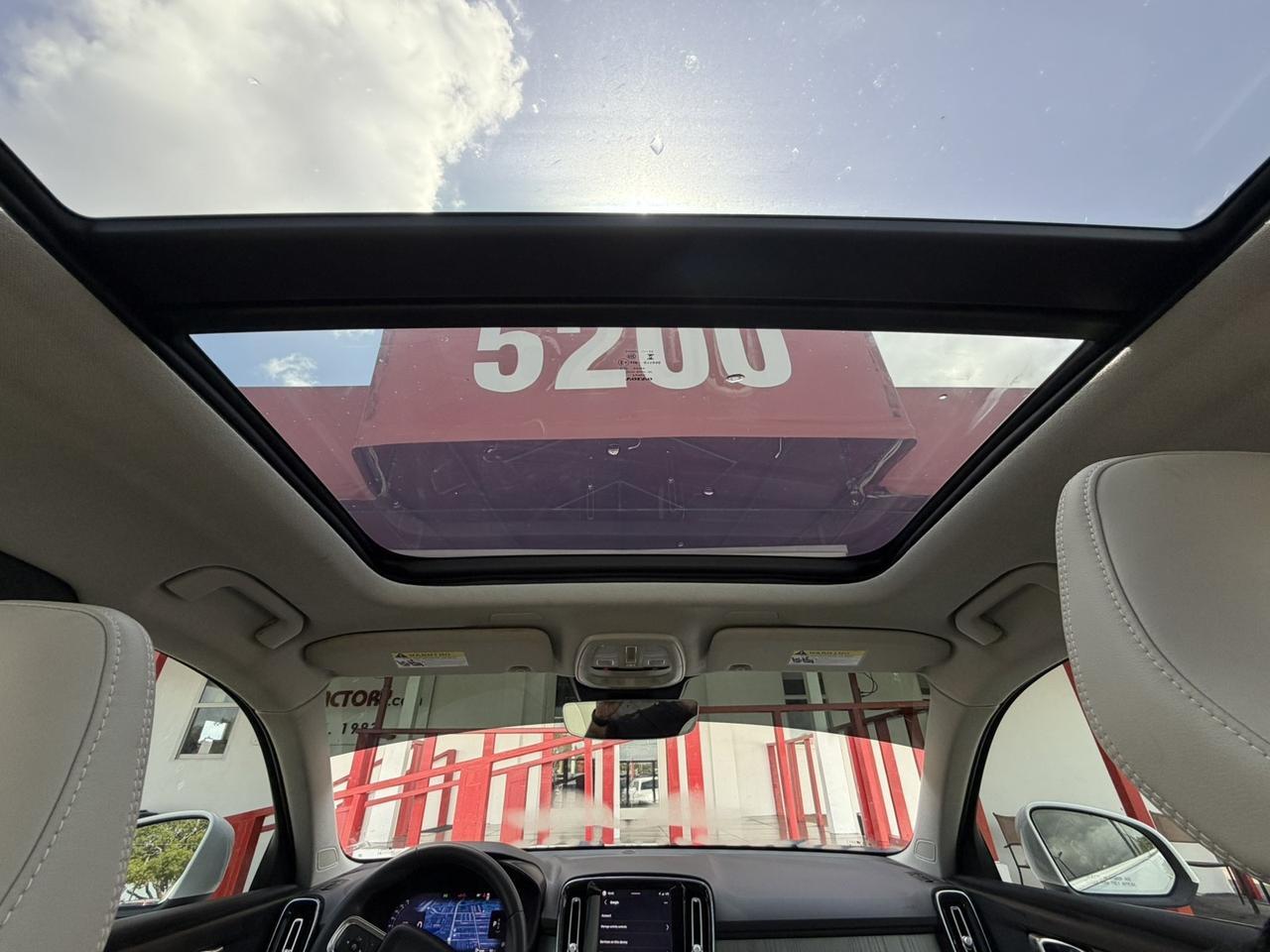 2024 Volvo XC40 Plus Bright Theme Hollywood FL