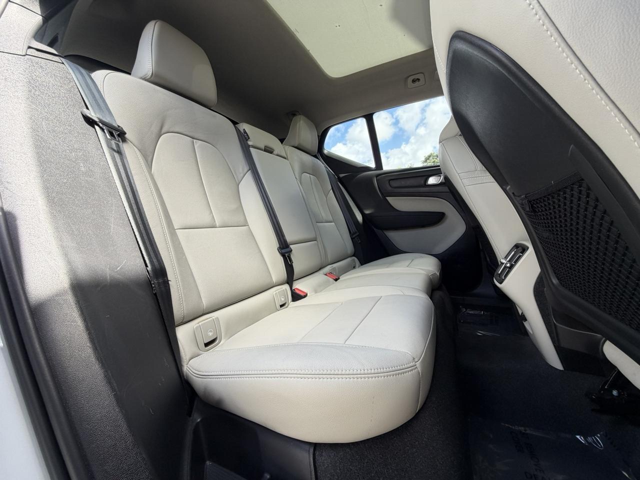 2024 Volvo XC40 Plus Bright Theme Hollywood FL