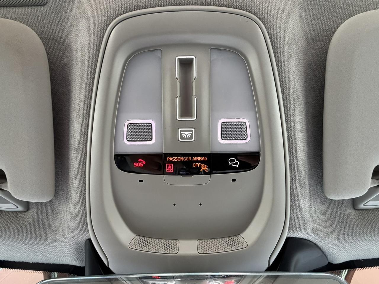 2024 Volvo XC40 Plus Bright Theme Hollywood FL
