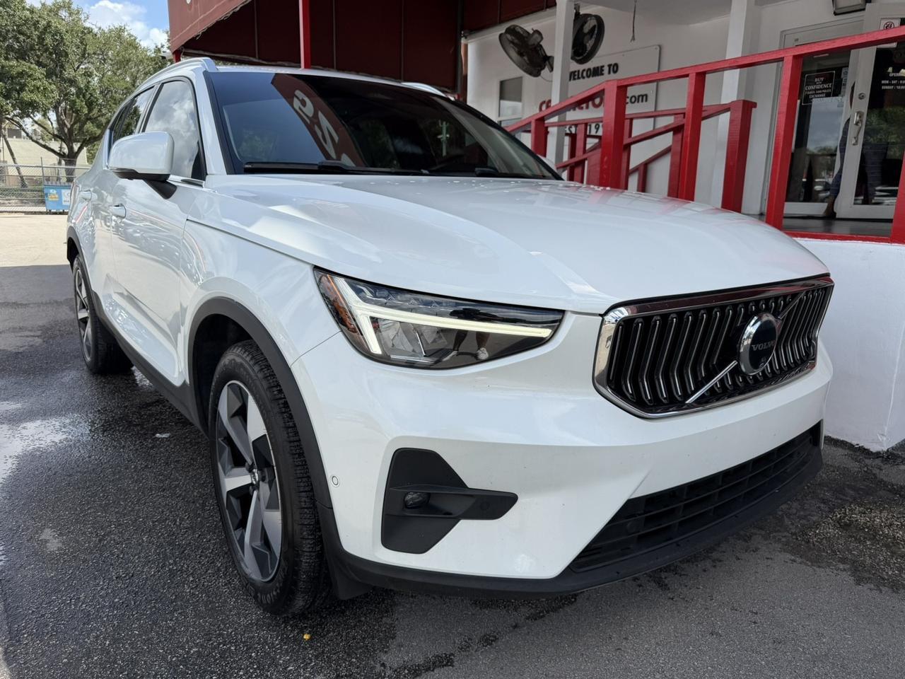 2024 Volvo XC40 Plus Bright Theme Hollywood FL