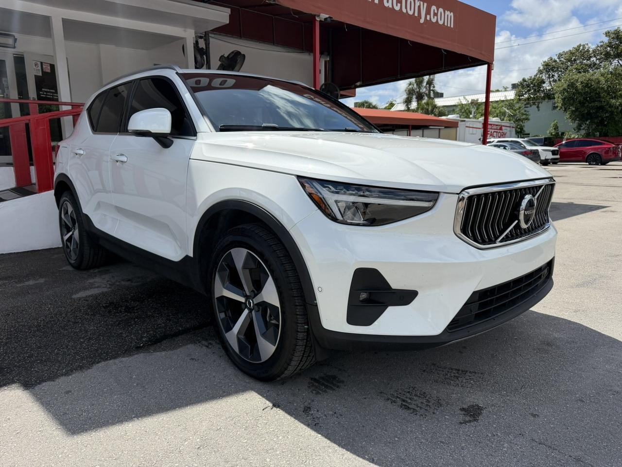 2024 Volvo XC40 Plus Bright Theme Hollywood FL