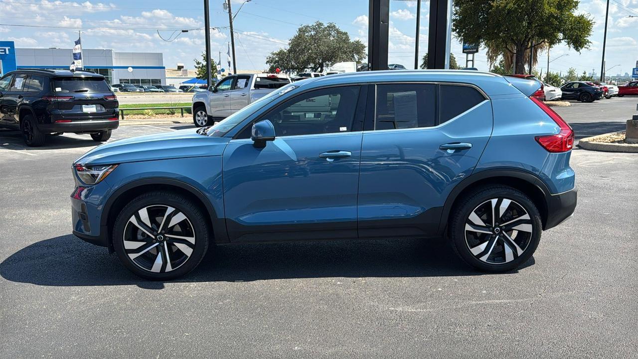 2024 Volvo XC40 Plus Bright Theme San Antonio TX