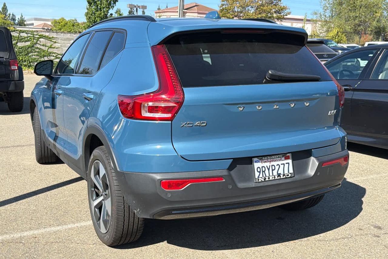 2024 Volvo XC40 Plus Dark Theme Roseville CA