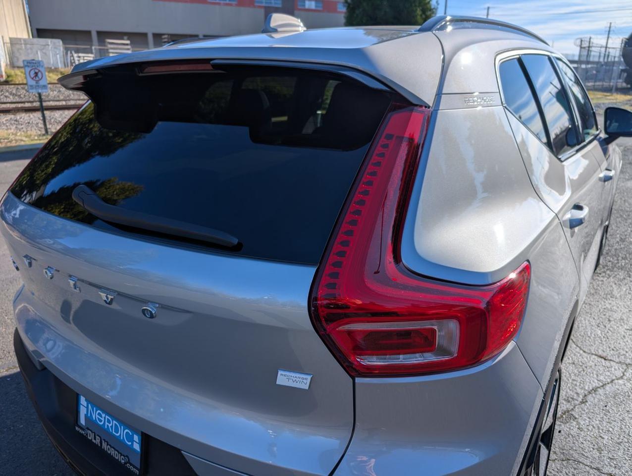 2024 Volvo XC40 Recharge Dual Motor AWD PLUS | 402hp, High Performance Audio, 360° Cam, Heat Pump, 4 Heated Seats & Htd Wheel Portland OR