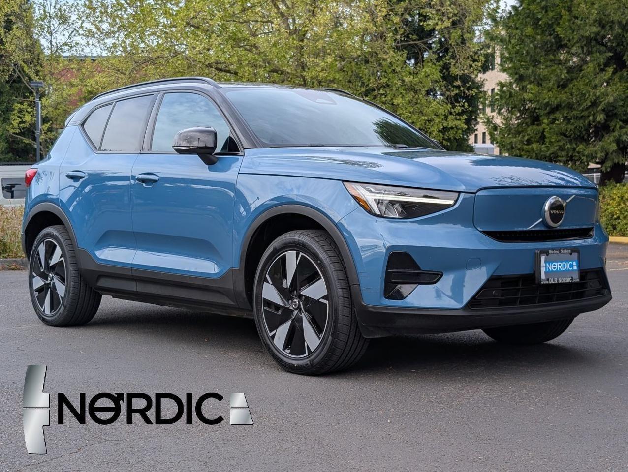 2024 Volvo XC40 Recharge Extended Range CORE | 293mi Driving, High Performance Audio, Google Built In, 4 Heated Seats & Wheel