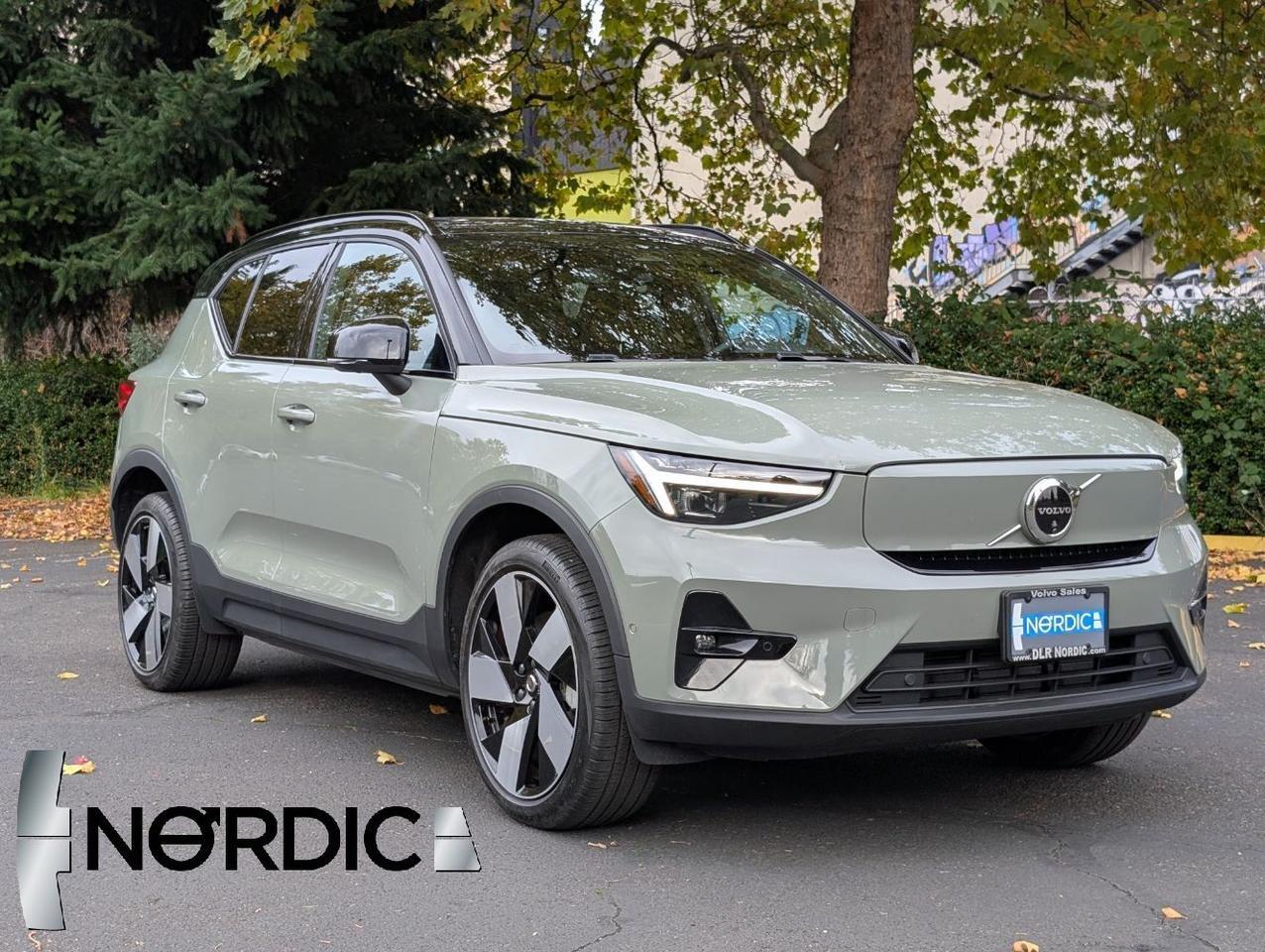 2024 Volvo XC40 Recharge P8 Long Range 297mi* PLUS w/High Performance Audio, Pilot Assist, 360 Cam, 4 Heated Seats & Wheel