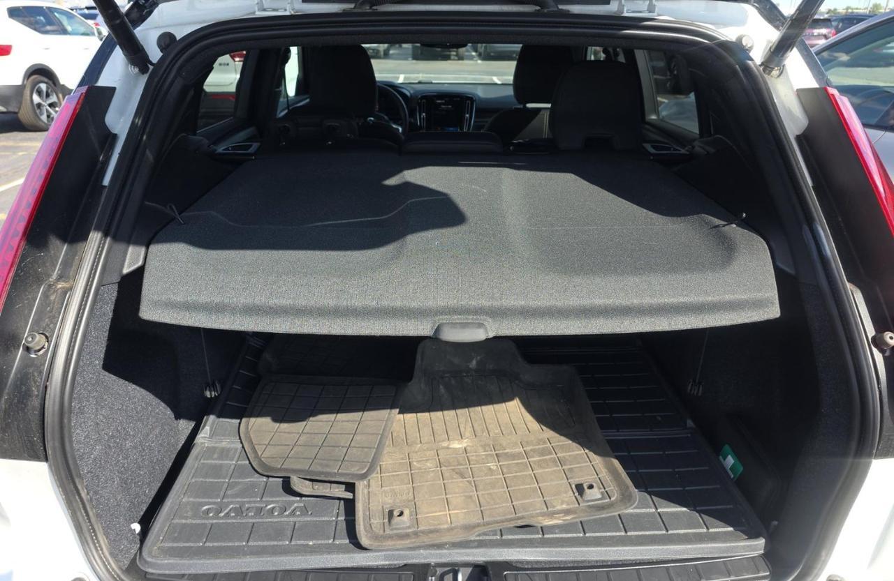 2024 Volvo XC40 Recharge P8 Twin Engine ULTIMATE w/Harman Kardon, Pilot Assist, 360 Cam, 4 Heated Se Portland OR