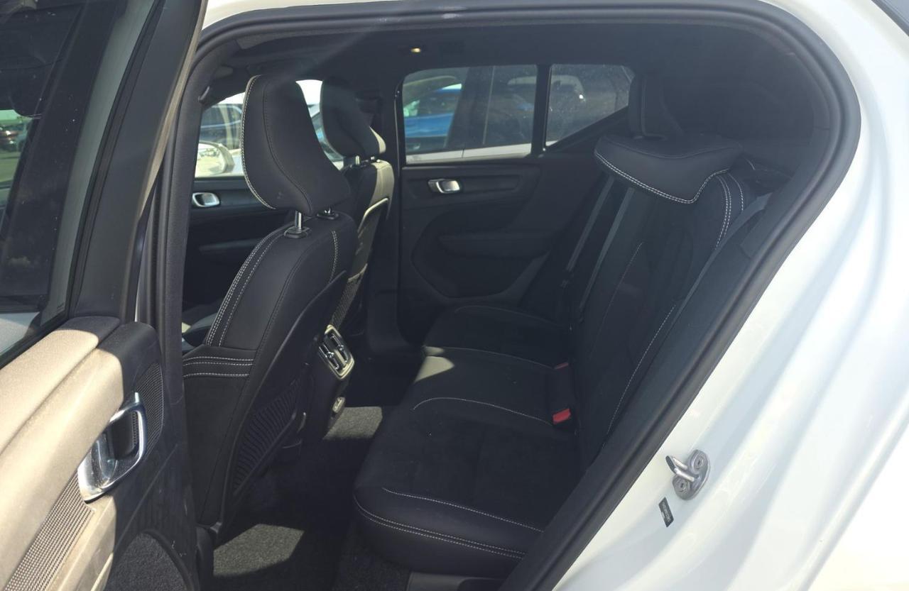 2024 Volvo XC40 Recharge P8 Twin Engine ULTIMATE w/Harman Kardon, Pilot Assist, 360 Cam, 4 Heated Se Portland OR