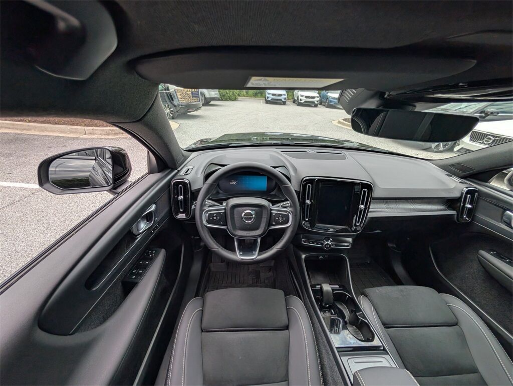 2024 Volvo XC40 Recharge Pure Electric Single Motor Plus Hunt Valley MD