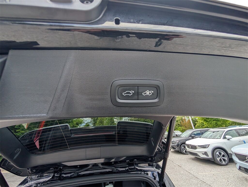 2024 Volvo XC40 Recharge Pure Electric Single Motor Plus Hunt Valley MD