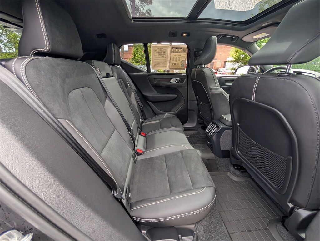 2024 Volvo XC40 Recharge Pure Electric Single Motor Plus Hunt Valley MD