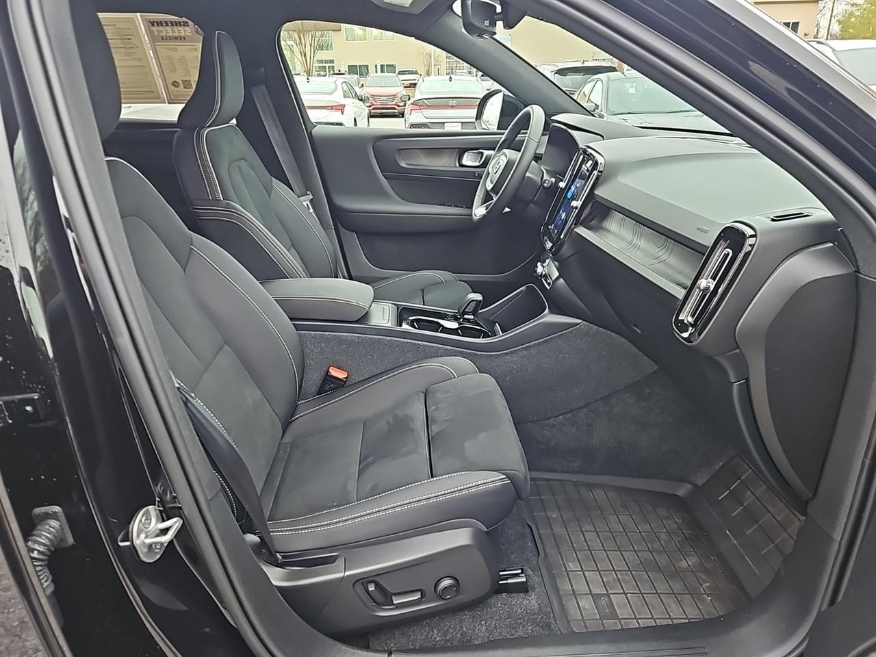 2024 Volvo XC40 Recharge Pure Electric Twin Plus Waldorf MD