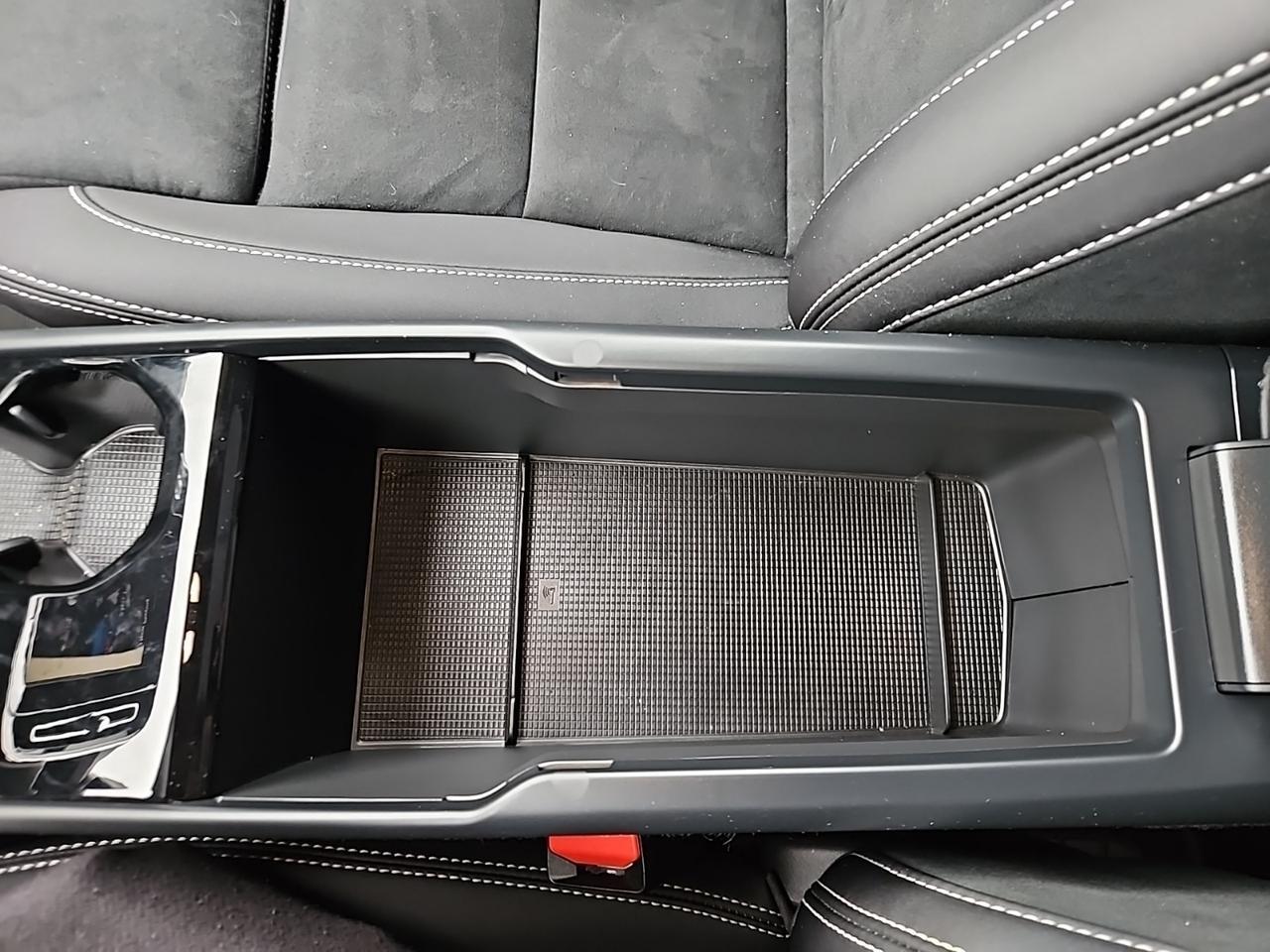 2024 Volvo XC40 Recharge Pure Electric Twin Plus Waldorf MD