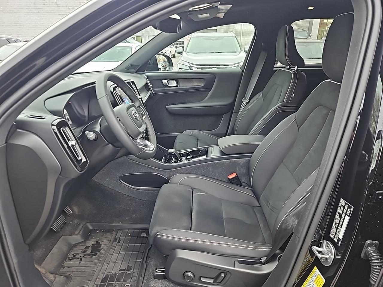 2024 Volvo XC40 Recharge Pure Electric Twin Plus Waldorf MD