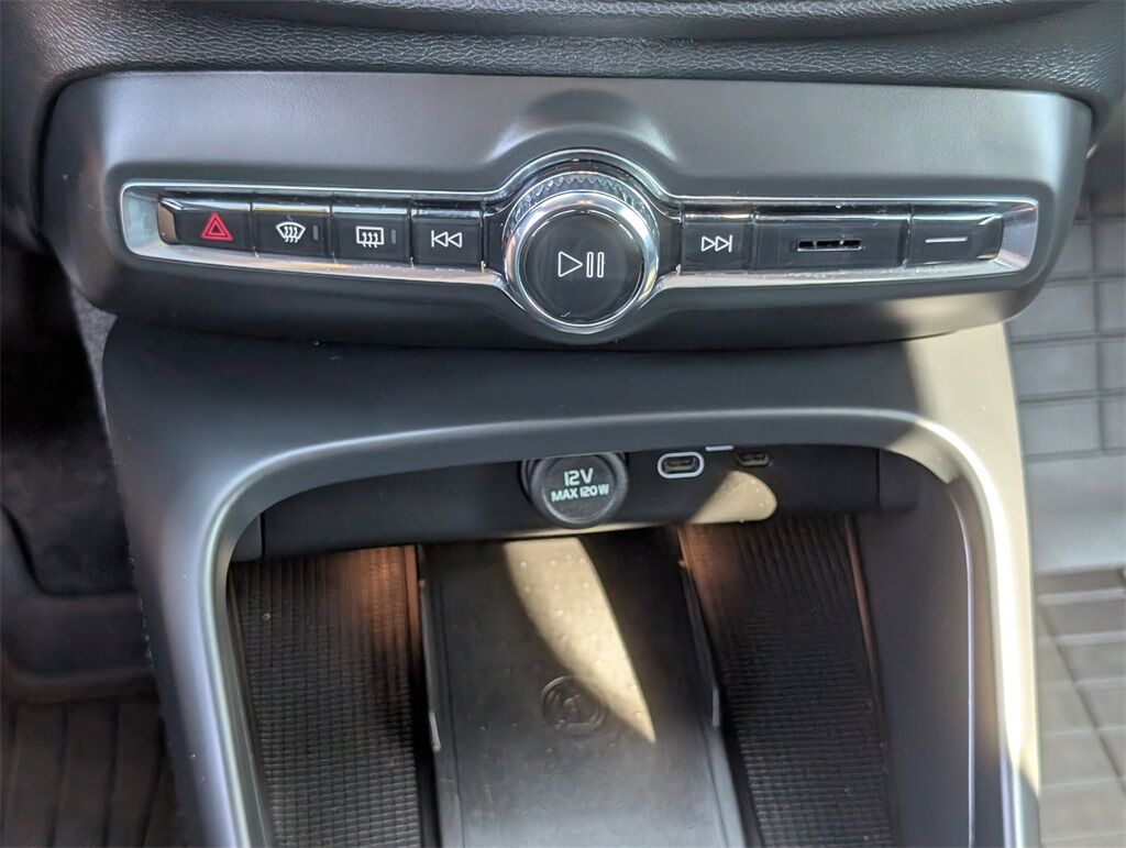 2024 Volvo XC40 Recharge Pure Electric Twin Plus Hunt Valley MD