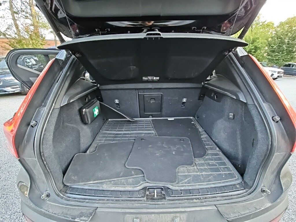 2024 Volvo XC40 Recharge Pure Electric Twin Plus Hunt Valley MD