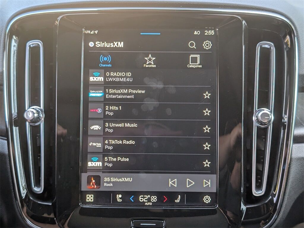 2024 Volvo XC40 Recharge Pure Electric Twin Plus Hunt Valley MD