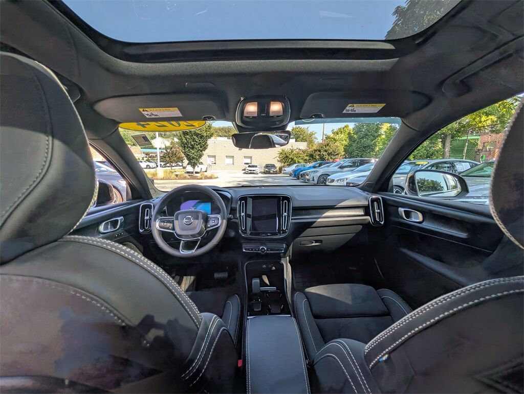 2024 Volvo XC40 Recharge Pure Electric Twin Plus Hunt Valley MD
