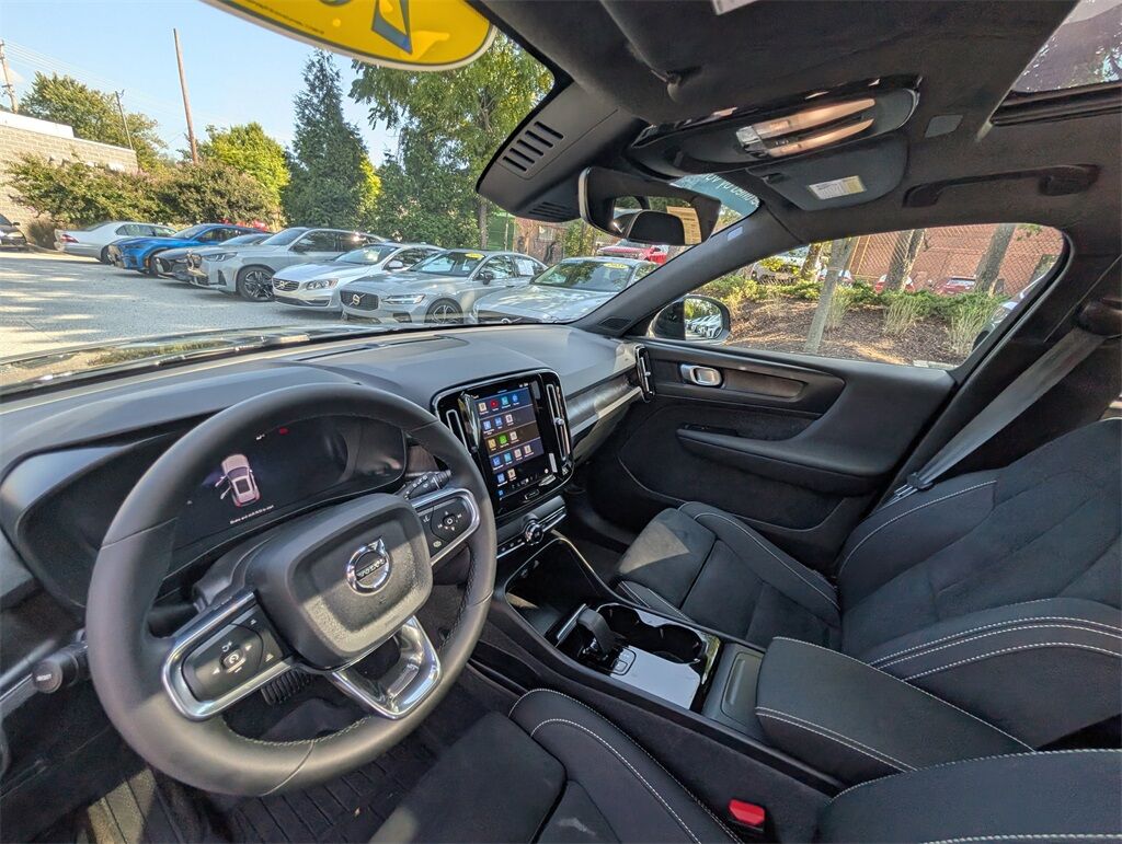 2024 Volvo XC40 Recharge Pure Electric Twin Plus Hunt Valley MD