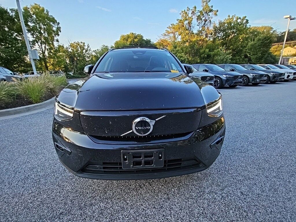 2024 Volvo XC40 Recharge Pure Electric Twin Plus Hunt Valley MD