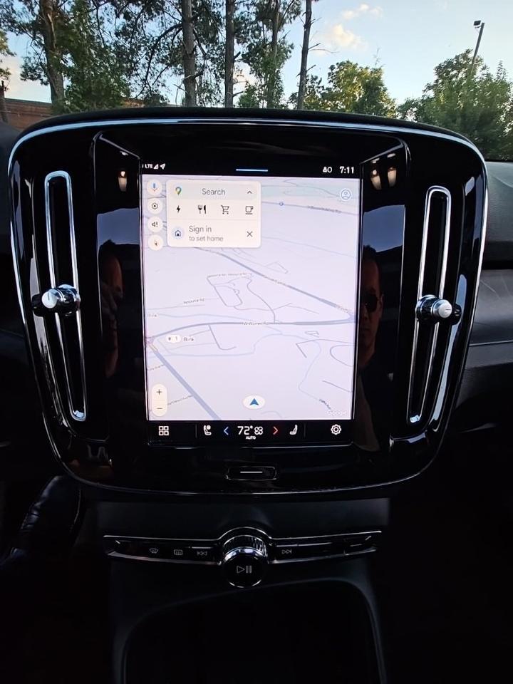 2024 Volvo XC40 Recharge Pure Electric Twin Plus Hunt Valley MD