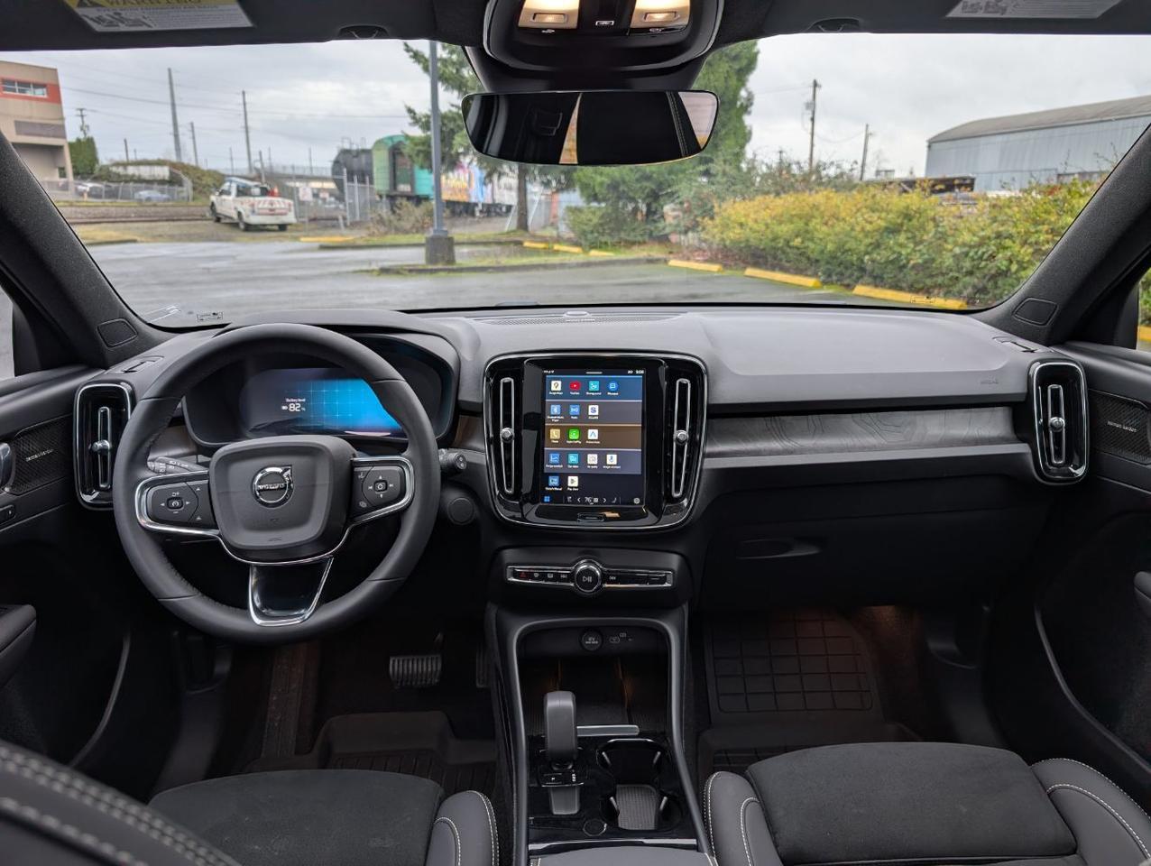 2024 Volvo XC40 Recharge Twin Motor ULTIMATE w/Harman Kardon * Portland OR