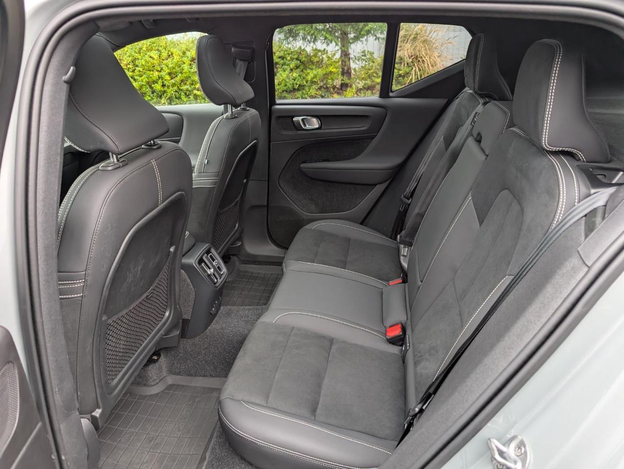 2024 Volvo XC40 Recharge Twin Motor ULTIMATE w/Harman Kardon * Portland OR