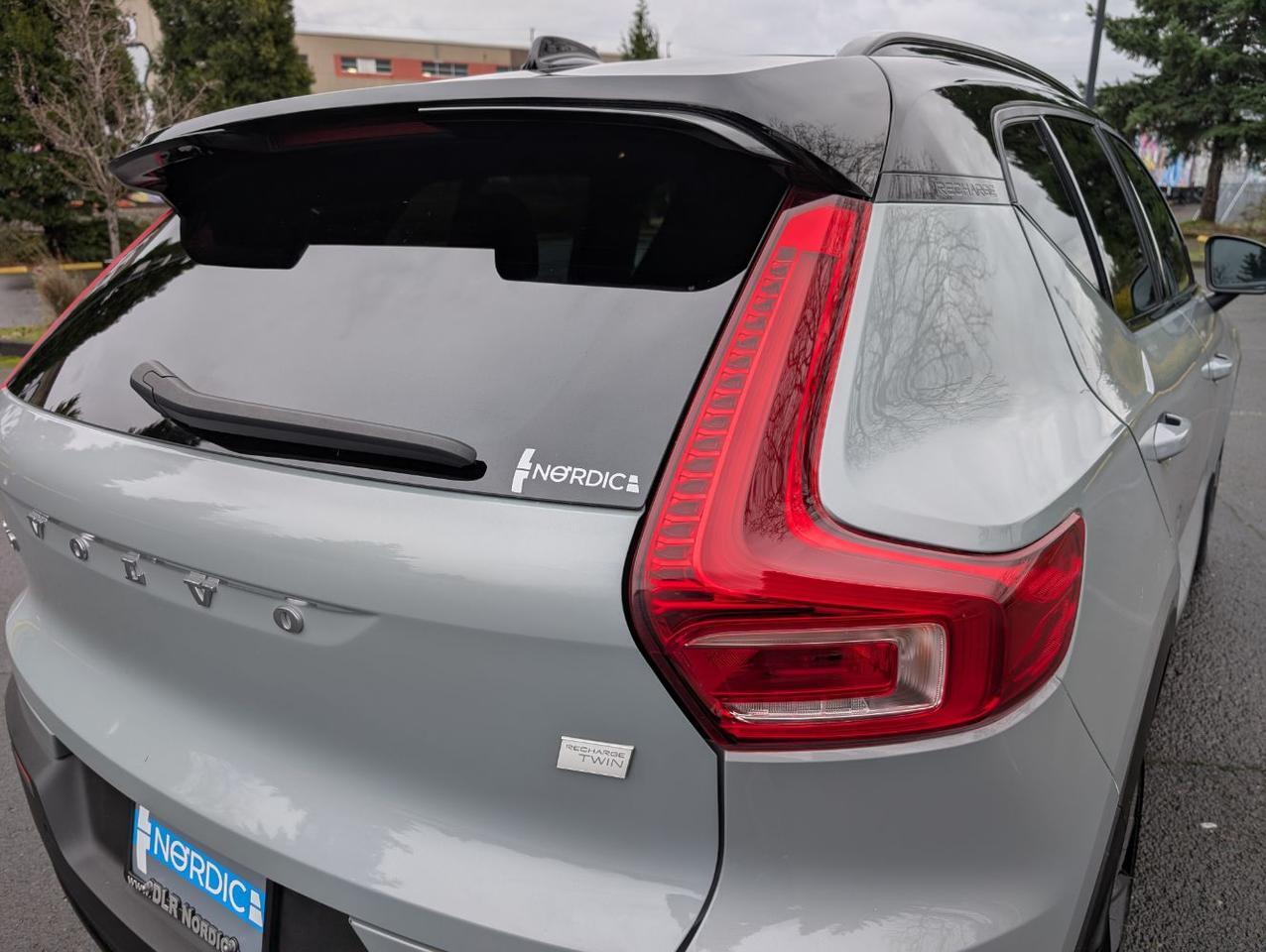 2024 Volvo XC40 Recharge Twin Motor ULTIMATE w/Harman Kardon, Pilot Assist, 360 Cam, Pano, 4 Heated Seats & Wheel Portland OR