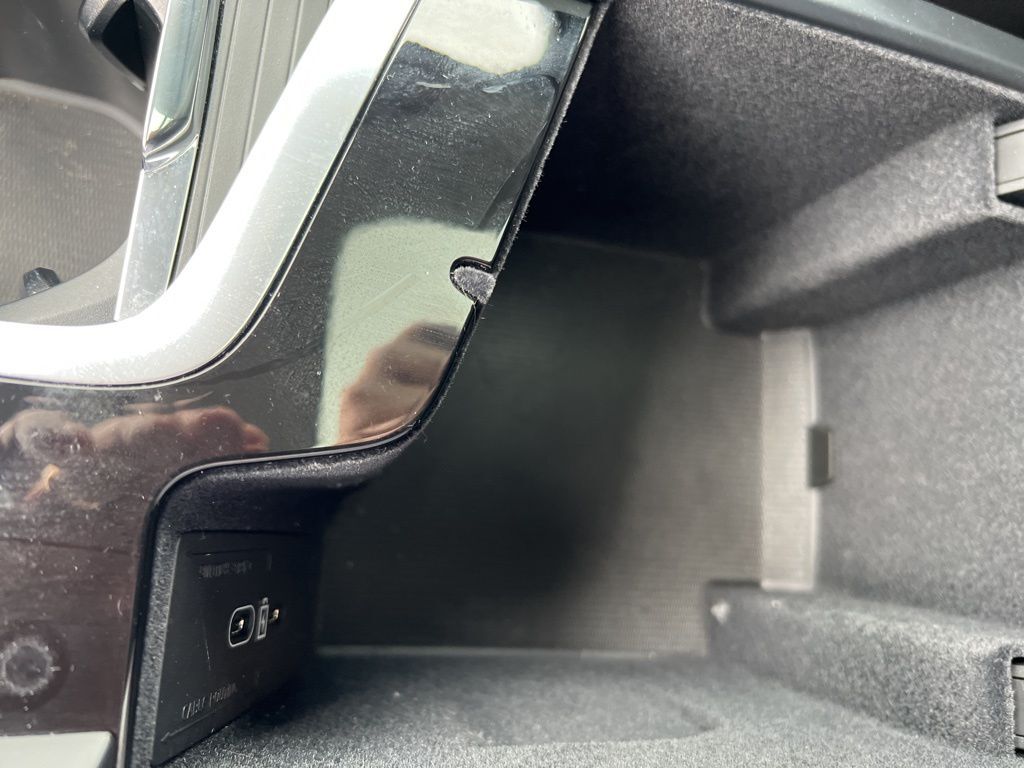 2024 Volvo XC60 B5 Core Mount Joy PA