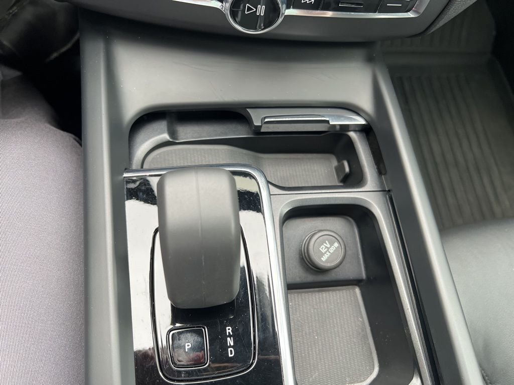 2024 Volvo XC60 B5 Core Mount Joy PA