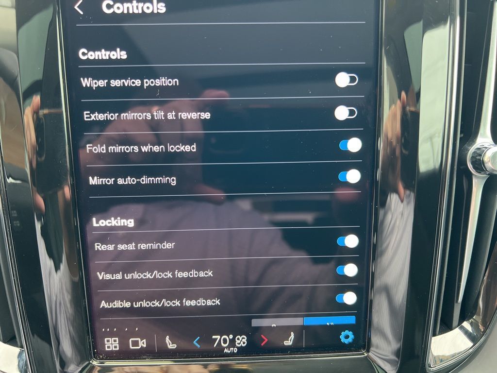 2024 Volvo XC60 B5 Core Mount Joy PA