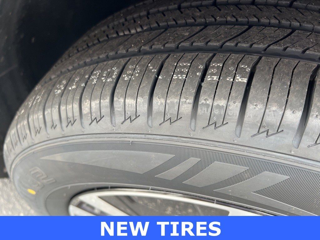 2024 Volvo XC60 B5 Core Mount Joy PA