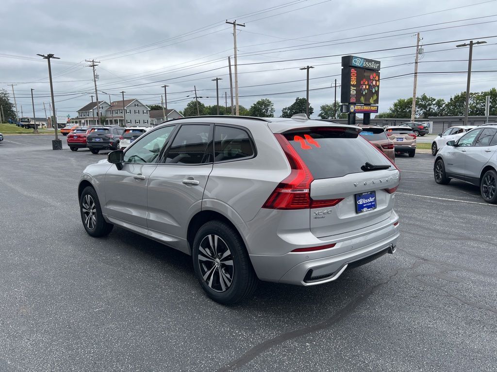 2024 Volvo XC60 B5 Core Mount Joy PA