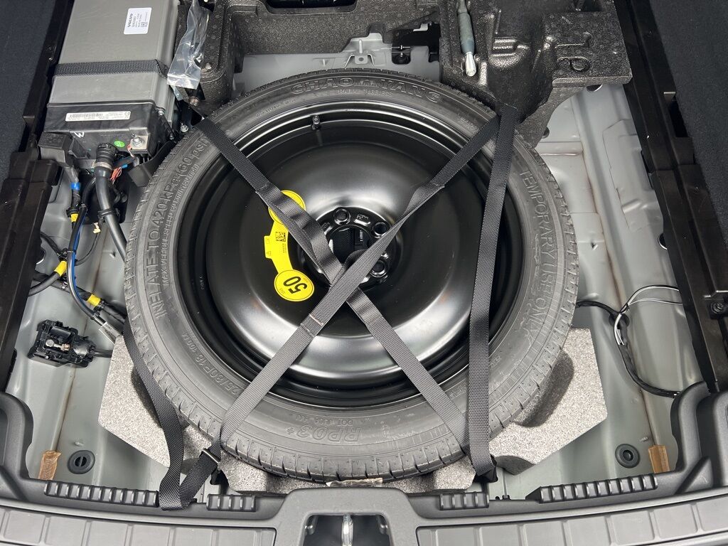 2024 Volvo XC60 B5 Core Mount Joy PA