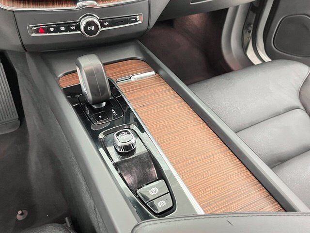 2024 Volvo XC60 B5 Plus Dark Theme Carrollton TX