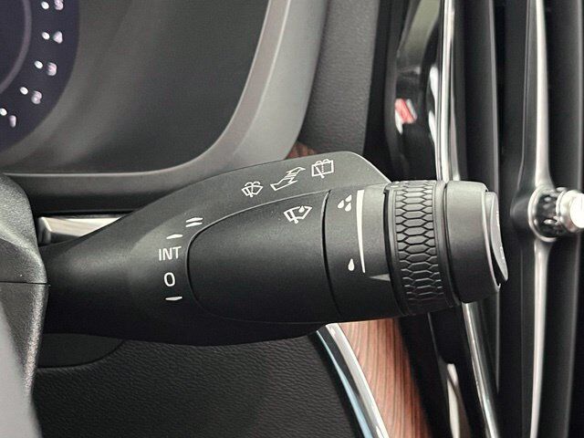 2024 Volvo XC60 B5 Plus Dark Theme Carrollton TX
