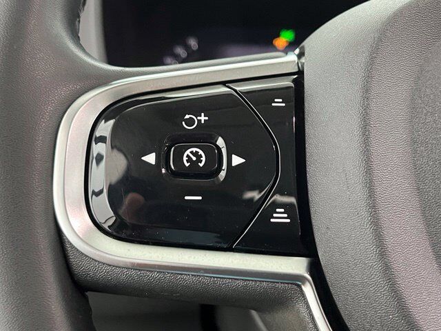 2024 Volvo XC60 B5 Plus Dark Theme Carrollton TX