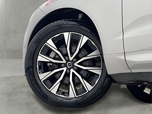 2024 Volvo XC60 B5 Plus Dark Theme Carrollton TX