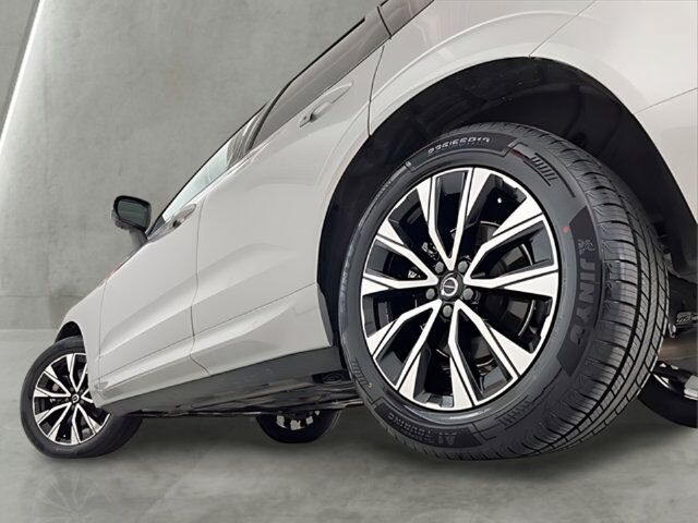 2024 Volvo XC60 B5 Plus Dark Theme Carrollton TX