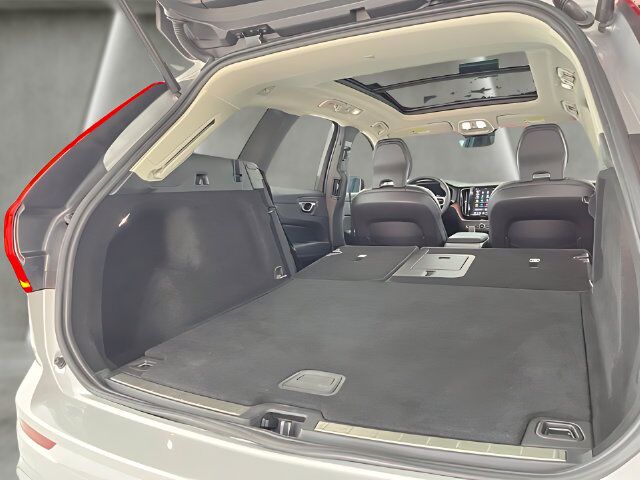 2024 Volvo XC60 B5 Plus Dark Theme Carrollton TX