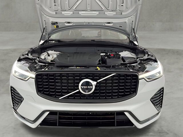 2024 Volvo XC60 B5 Plus Dark Theme Carrollton TX