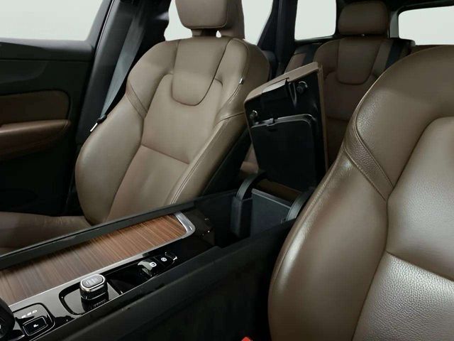 2024 Volvo XC60 B5 Plus Dark Theme Dallas TX