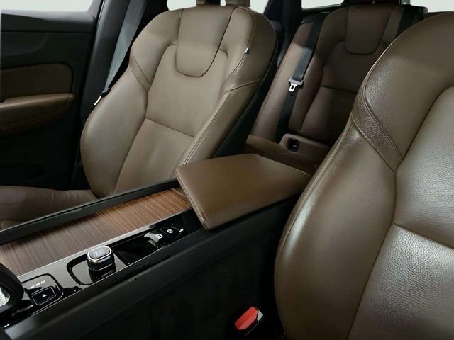 2024 Volvo XC60 B5 Plus Dark Theme Dallas TX
