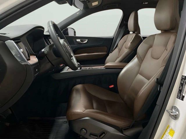 2024 Volvo XC60 B5 Plus Dark Theme Dallas TX