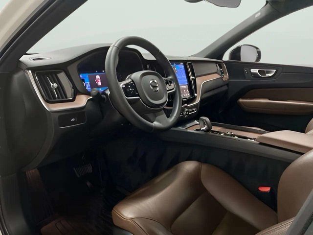 2024 Volvo XC60 B5 Plus Dark Theme Dallas TX