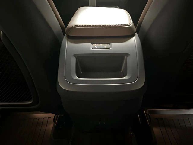 2024 Volvo XC60 B5 Plus Dark Theme Dallas TX